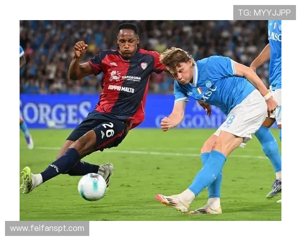 意甲球员偶遇庆祝场面视频与照片合集